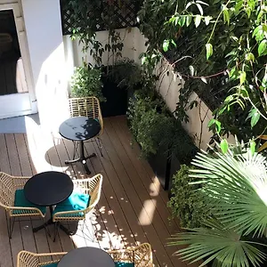 *** Hotell Apolonia Montmartre; Sure Collection By Western Frankrike
