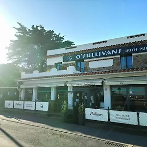 Hotel apartamentowy O'sullivans Bar And